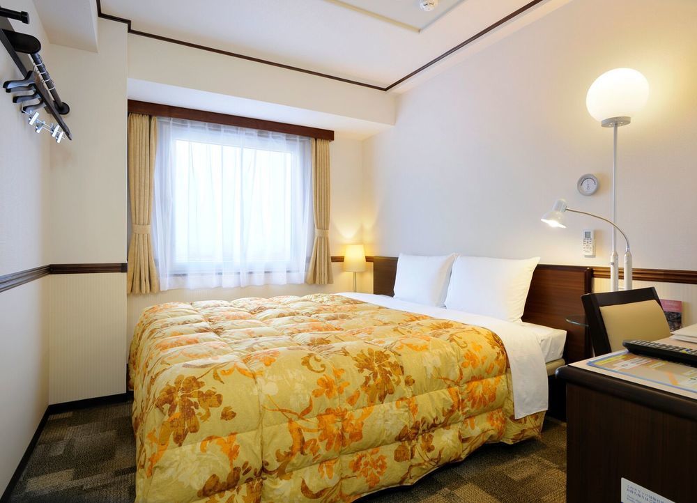 Toyoko Inn Tokyo Yamanote Sen Otsuka Eki Kita Guchi No 2 Exterior photo